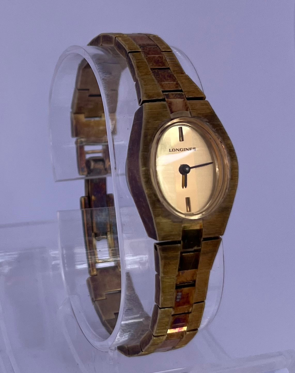 LONGINES