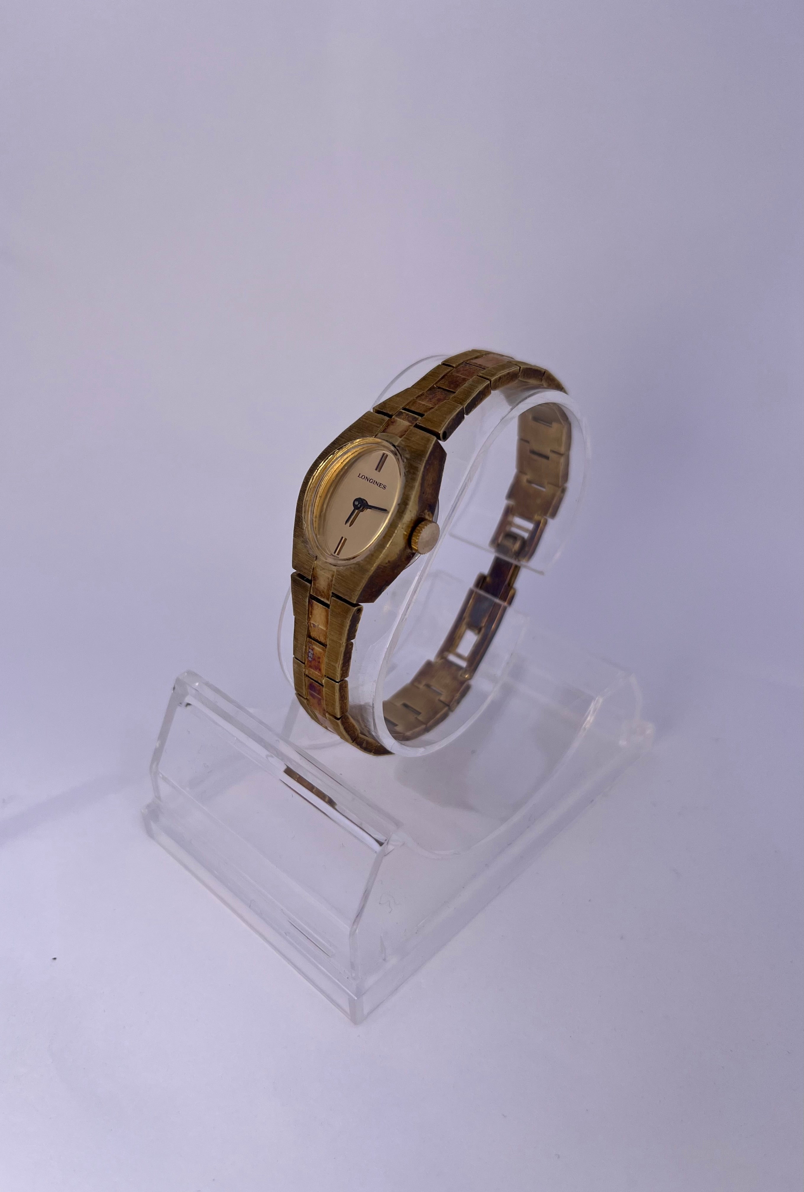 LONGINES